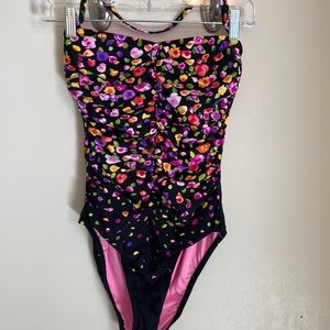 Strapless swim one piece